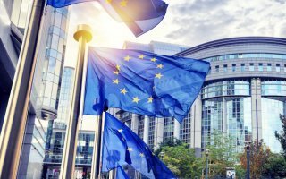 Travail détaché : le Parlement européen vote pour une réforme de la directive - Batiweb